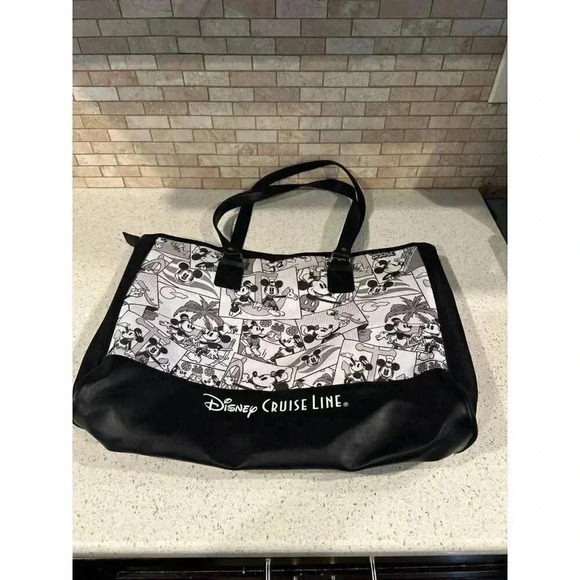 Disney Cruise Line Mickey Mouse Steamboat Willie Comic Shoulder Tote Bag b26 - Picture 2 of 2
